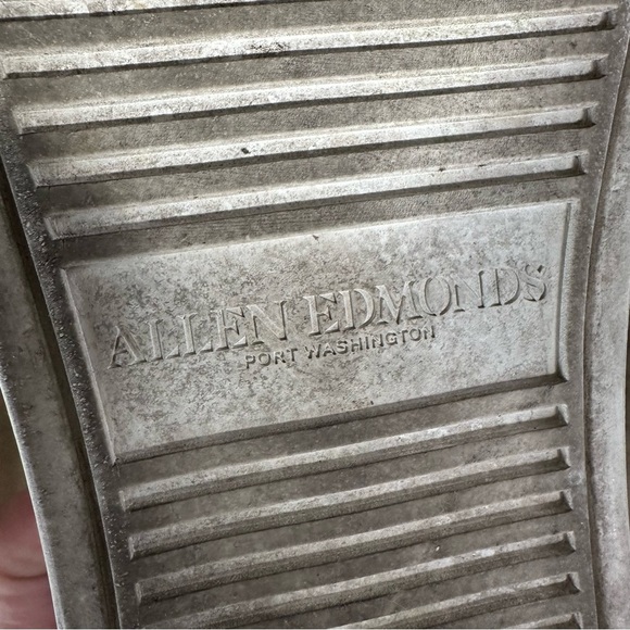 Allen Edmonds Courtside Sport Lace-Up Sneaker - Picture 12 of 15